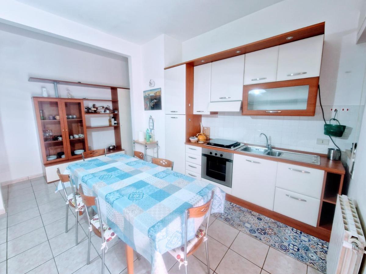 Puzzle Al Mare Follonica Exterior foto